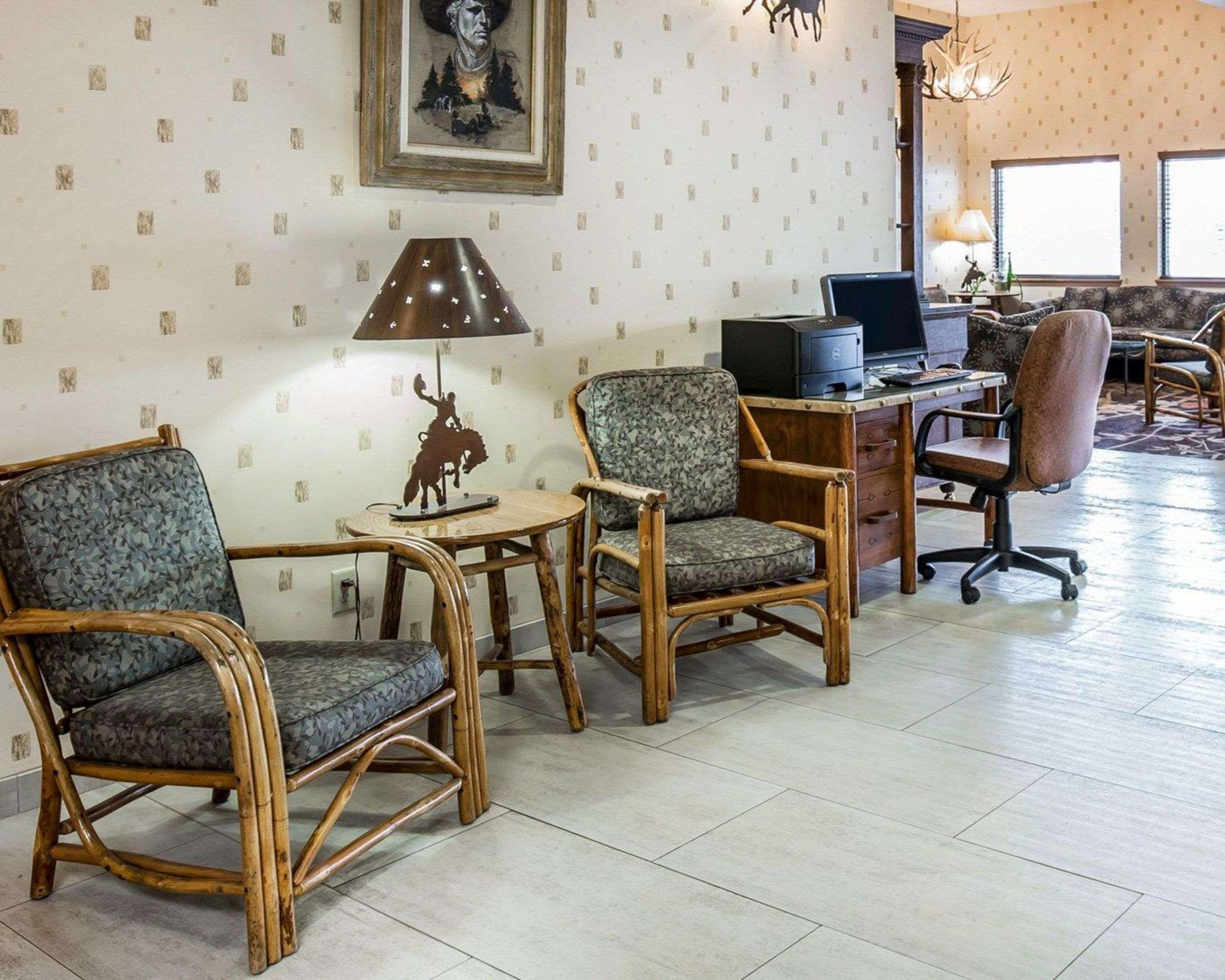컴포트 인 앳 버팔로 빌 빌리지 리조트 코디 외부 사진